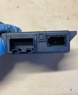 Audi Q7 4L Gateway control module 4F0907468F