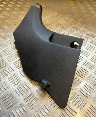KIA Sportage Foot area side trim 85825F1000