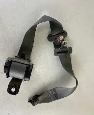 Hyundai Tucson JM Rear seatbelt 898202E001 898202E00 898202001