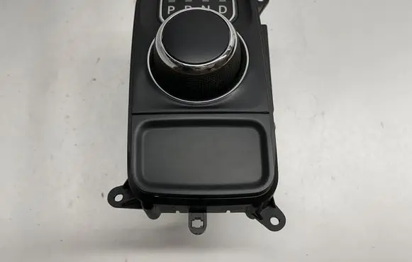 Dodge RAM 1500 DS Gear shifter/selector 68171964AI 10099179