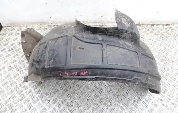Audi A1 Front arch 