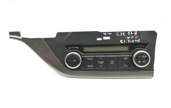 Toyota Auris E180 Interior fan control switch 75F542