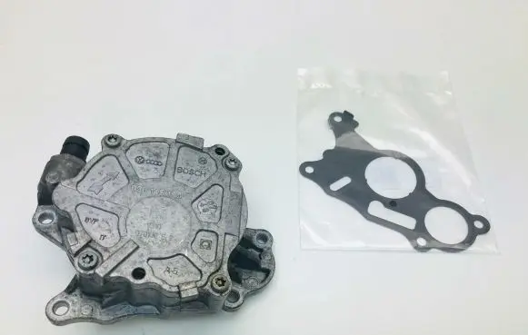 Volkswagen Beetle A5 Vacuum pump 03L145100