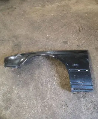 BMW 5 E34 Fender