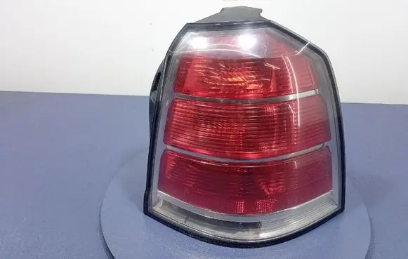 Opel Zafira B Rear/tail lights 13252448