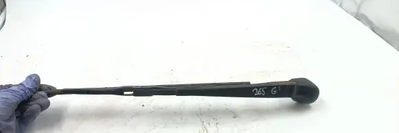 Skoda Octavia Mk1 (1U) Rear wiper blade arm 265G