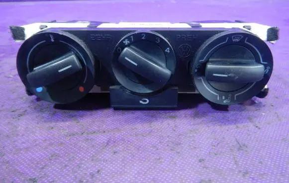 Volkswagen Fox Interior fan control switch 6Q0819045T