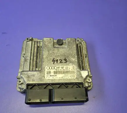 Audi A3 S3 8P Engine control unit/module 8P7907115L 8P0907115Q 0261S04939