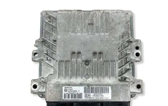 Peugeot 3008 I Engine control unit/module S180075002K 9666571380 9676761080
