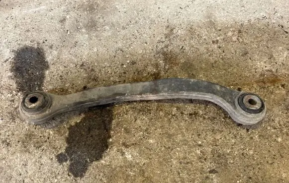Mercedes-Benz E W211 Rear control arm A2303520001
