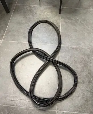 Honda CR-V Trunk rubber seal (body) 