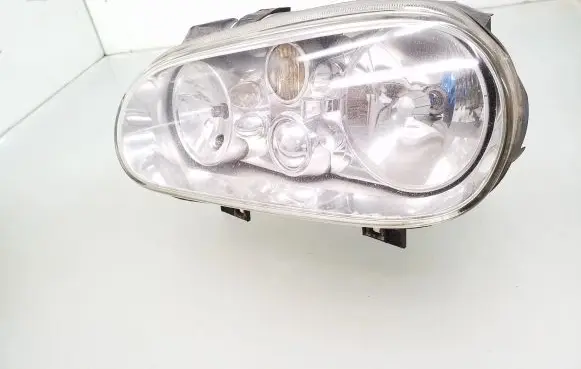 Volkswagen Golf IV Headlight/headlamp 1J1941015B 1J0941295F