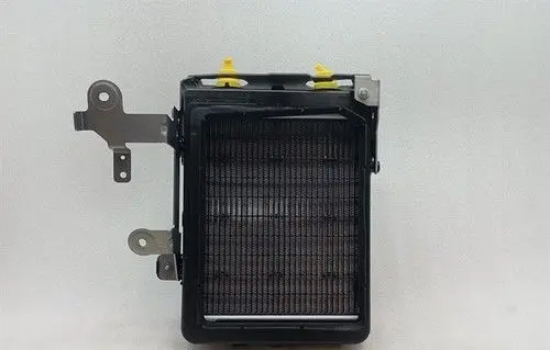 Mercedes-Benz C W205 Coolant radiator A0995005800