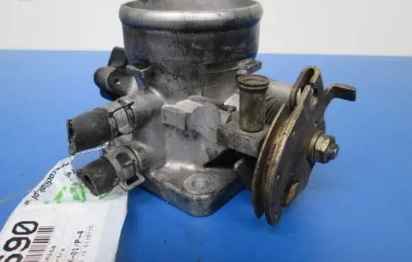 Hyundai Elantra Throttle body valve 