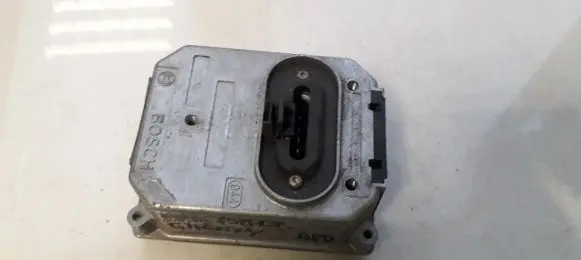 Volkswagen Sharan Window wiper relay 1397328044 7m0906015