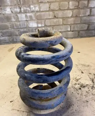 Volkswagen Transporter - Caravelle T5 Rear coil spring