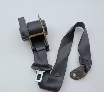 Skoda Fabia Mk1 (6Y) Rear seatbelt 6Y9857448F