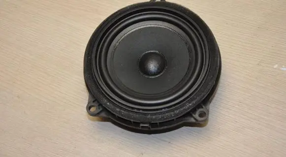 BMW 2 F44 Front door high frequency speaker 8715685
