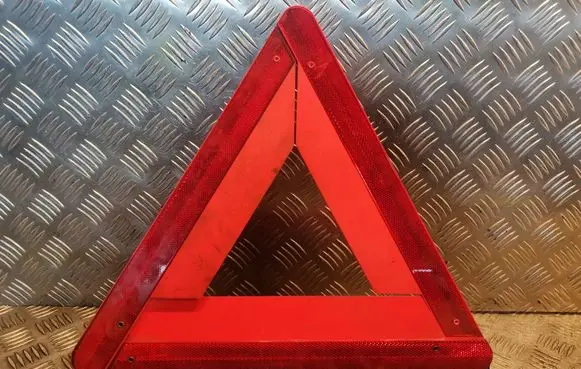 Mercedes-Benz E W211 Tool box 2118900397