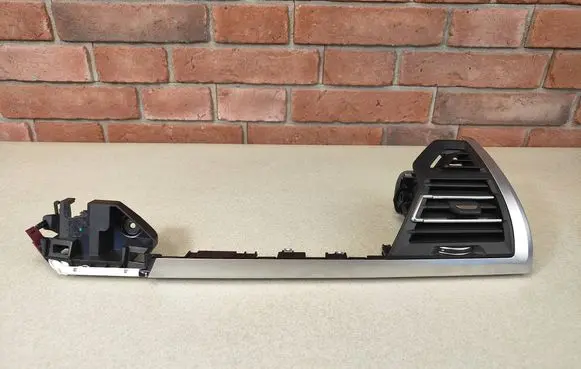 BMW X3 G01 Dashboard side air vent grill/cover trim 9871604