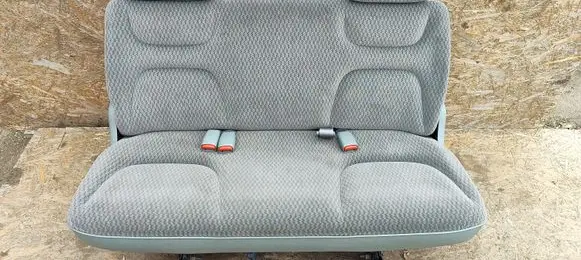 Rear seat