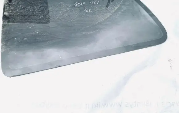 Volkswagen Golf III Rear side window