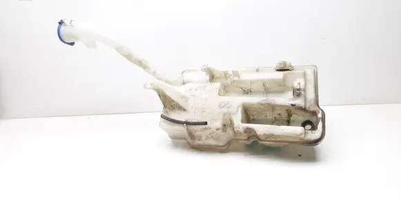 Volvo XC60 Windshield washer fluid reservoir/tank 30753424 30753425