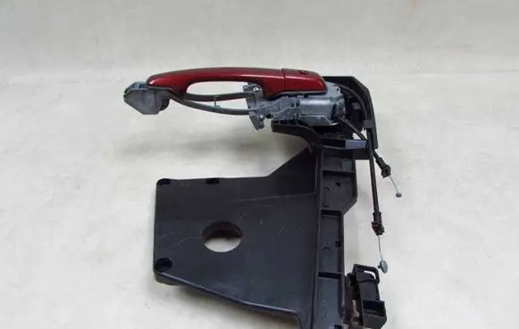 Volvo V70 Front door lock 30661072 54751