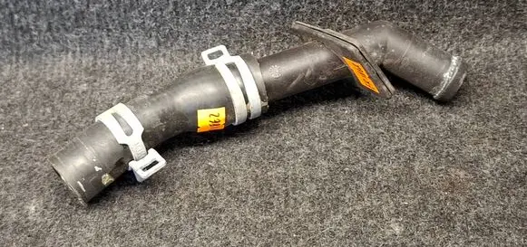 Mercedes-Benz ML W164 Engine coolant pipe/hose A1645060335