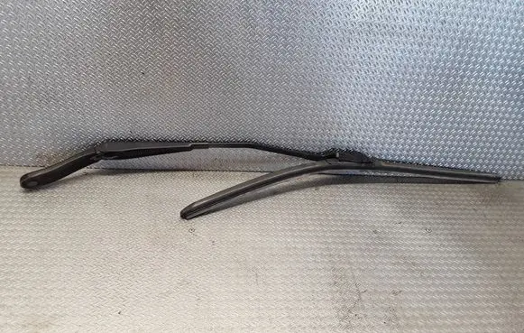 Volvo S80 Windshield/front glass wiper blade 31276002