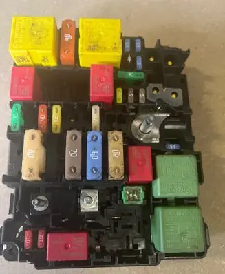 Citroen C3 Fuse box set 9804848480