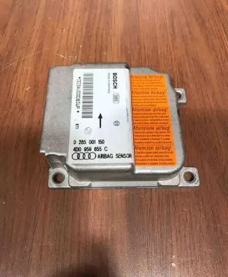 Audi A8 S8 D2 4D Airbag control unit/module 4D0959655C 0285001150
