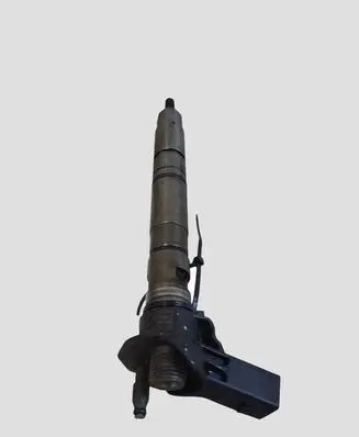 Volkswagen PASSAT B6 Fuel injector 0445116030 03L130277