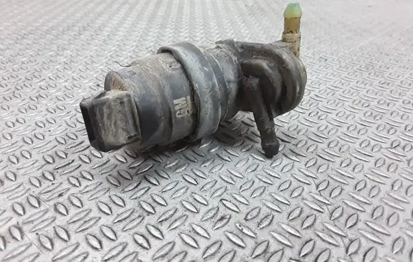 Opel Zafira B Windscreen/windshield washer pump