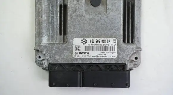 Skoda Yeti (5L) Engine control unit/module 03L906018BP 0281016398