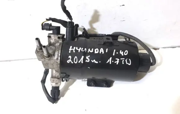 Hyundai i40 Fuel filter housing 