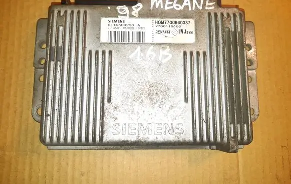 Renault Megane I Engine control unit/module S115300220A 00259438512206698313 HOM7700860337
