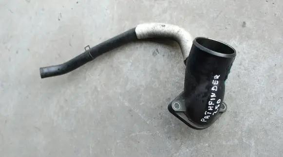 Nissan Pathfinder R51 Air intake duct part 1033409S01