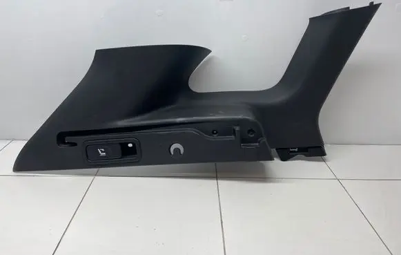 Renault Kadjar (D) pillar trim (bottom) 156088202 769356439R 769356558R