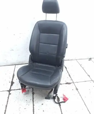 Mercedes-Benz B W245 Front passenger seat A1698202704
