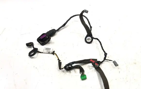 Volvo V50 Front door wiring loom 30737598