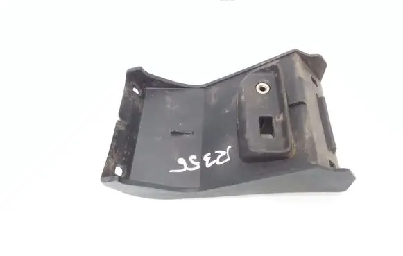 Ford Ranger AUX in-socket connector AB3921045L70DBW