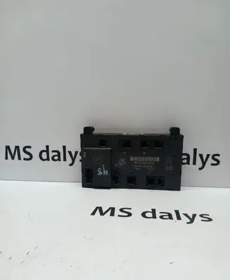 Mercedes-Benz CLK A209 C209 Door control unit/module A2098202026 2098202026