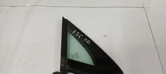 Volkswagen PASSAT B8 Front door vent window glass four-door 3G0845114C