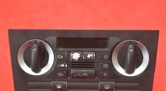 Audi A3 S3 8P Climate control unit 8P820043