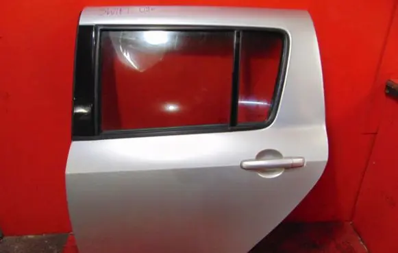 Suzuki Swift I Rear door 2009r