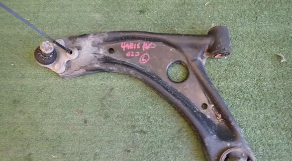 Toyota Yaris XP210 Front lower control arm/wishbone 