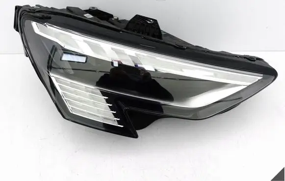 Audi A3 8Y Headlight/headlamp 8Y0941036
