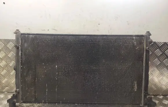 Coolant radiator