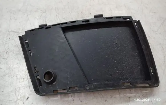 Mercedes-Benz GL X166 Front bumper lower grill A1668852123